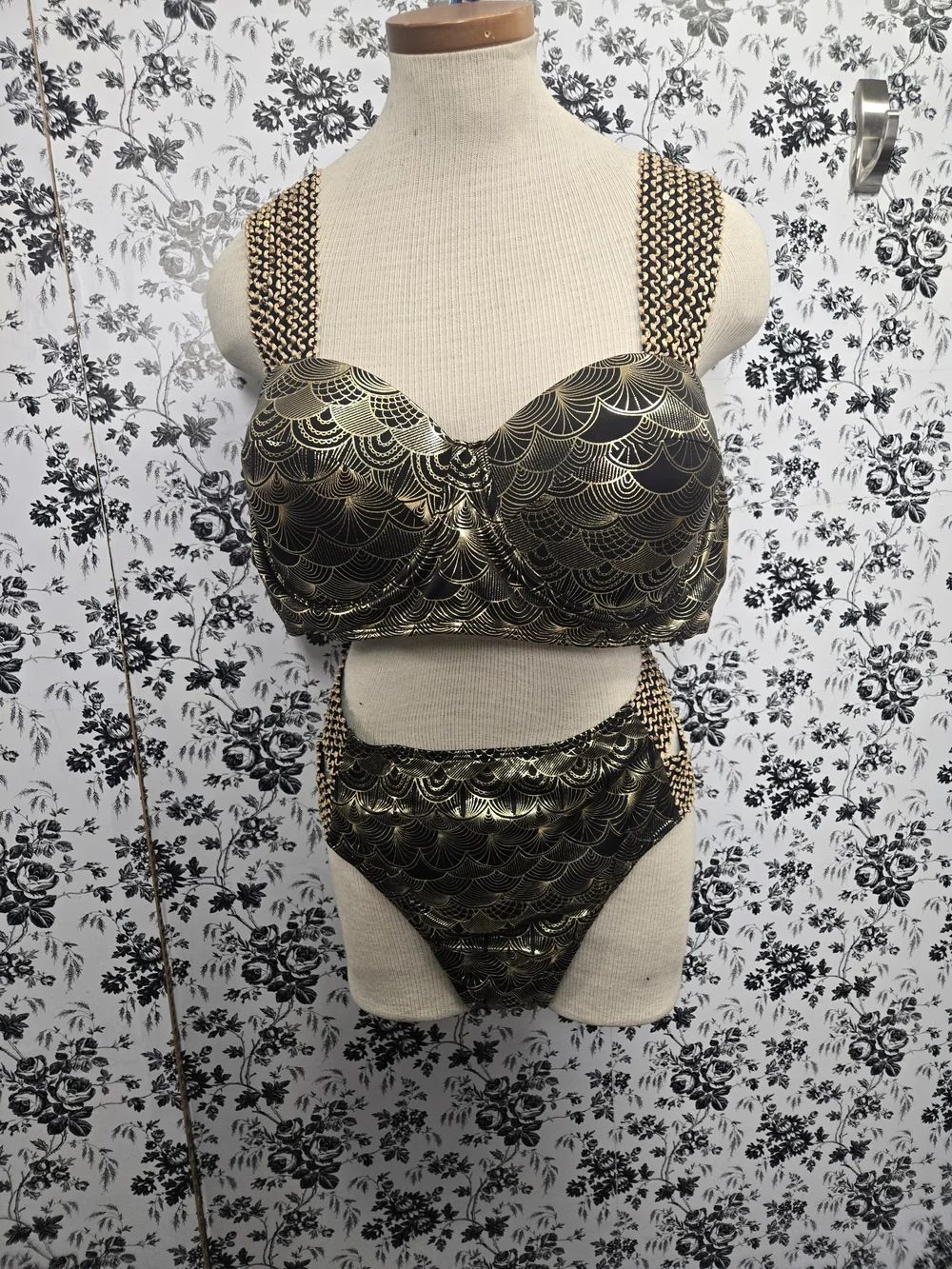 4XL Women’s Metallic Black & Gold High-Waist Bikini Set